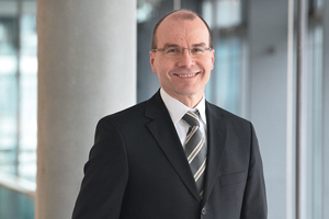 Zum Artikel "Shared Services als Promotoren der digitalen Transformation"