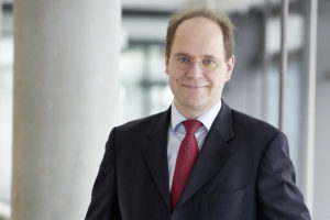 Zum Artikel "Prof. Dr. Büttner ist neuer Vorsitzender des unabhängigen Beirats des Stabilitätsrats"