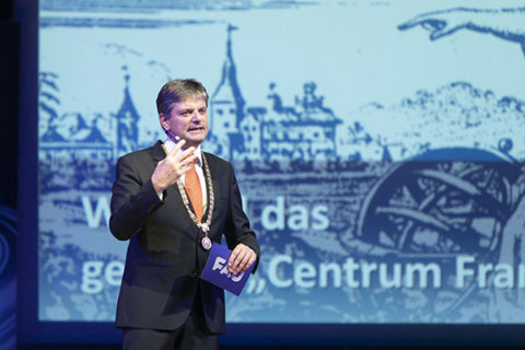 Das Bild zeigt FAU-Präsident Joachim Hornegger beim Dies academicus 2022.