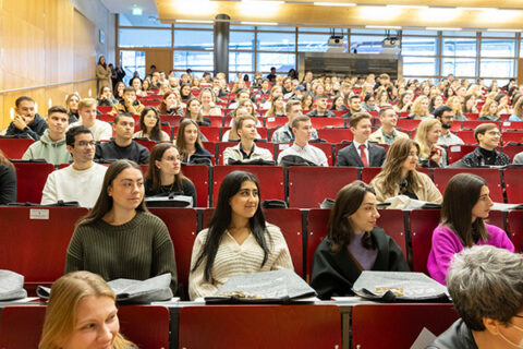 Zum Artikel "Infoveranstaltung zum berufsbegleitenden Masterstudiengang „Marketing-/Vertriebsmanagement (MVM)“"