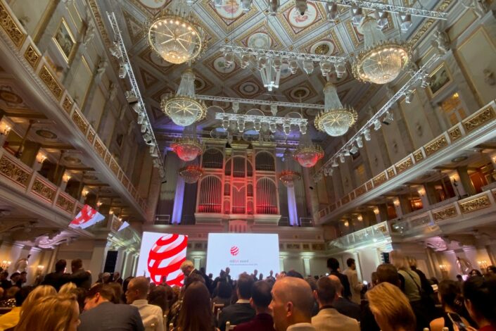 FAU brilliert mit Markenauftritt