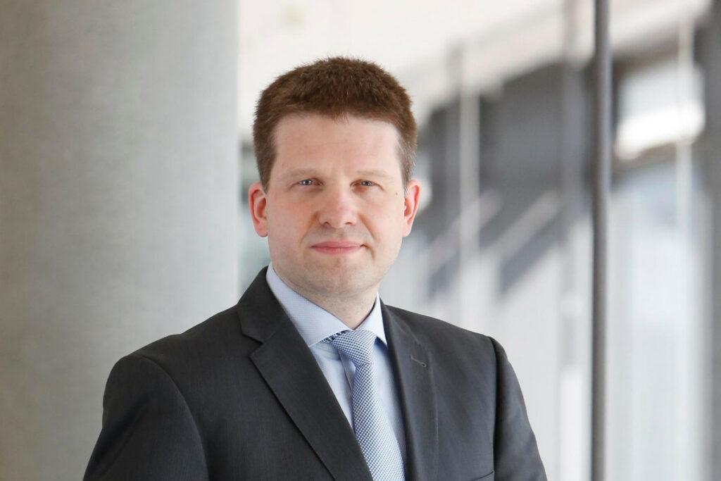 Prof. Dr. Frank Hechtner