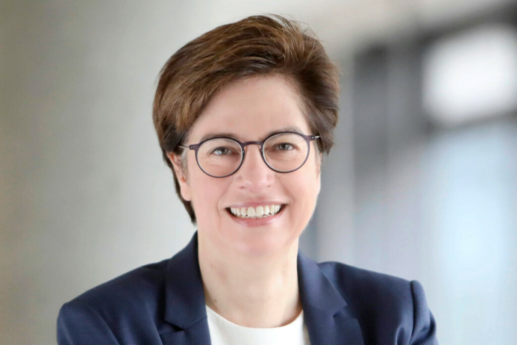 Prof. Dr. Nicole Koschate-Fischer