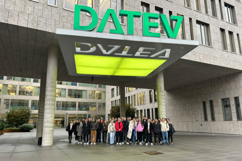Symbolbild zum Artikel. Der Link öffnet das Bild in einer großen Anzeige.