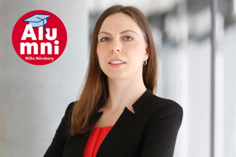 Zum Artikel "WiSo-Alumni stellen sich vor: Dr. Andrea Zechmann"