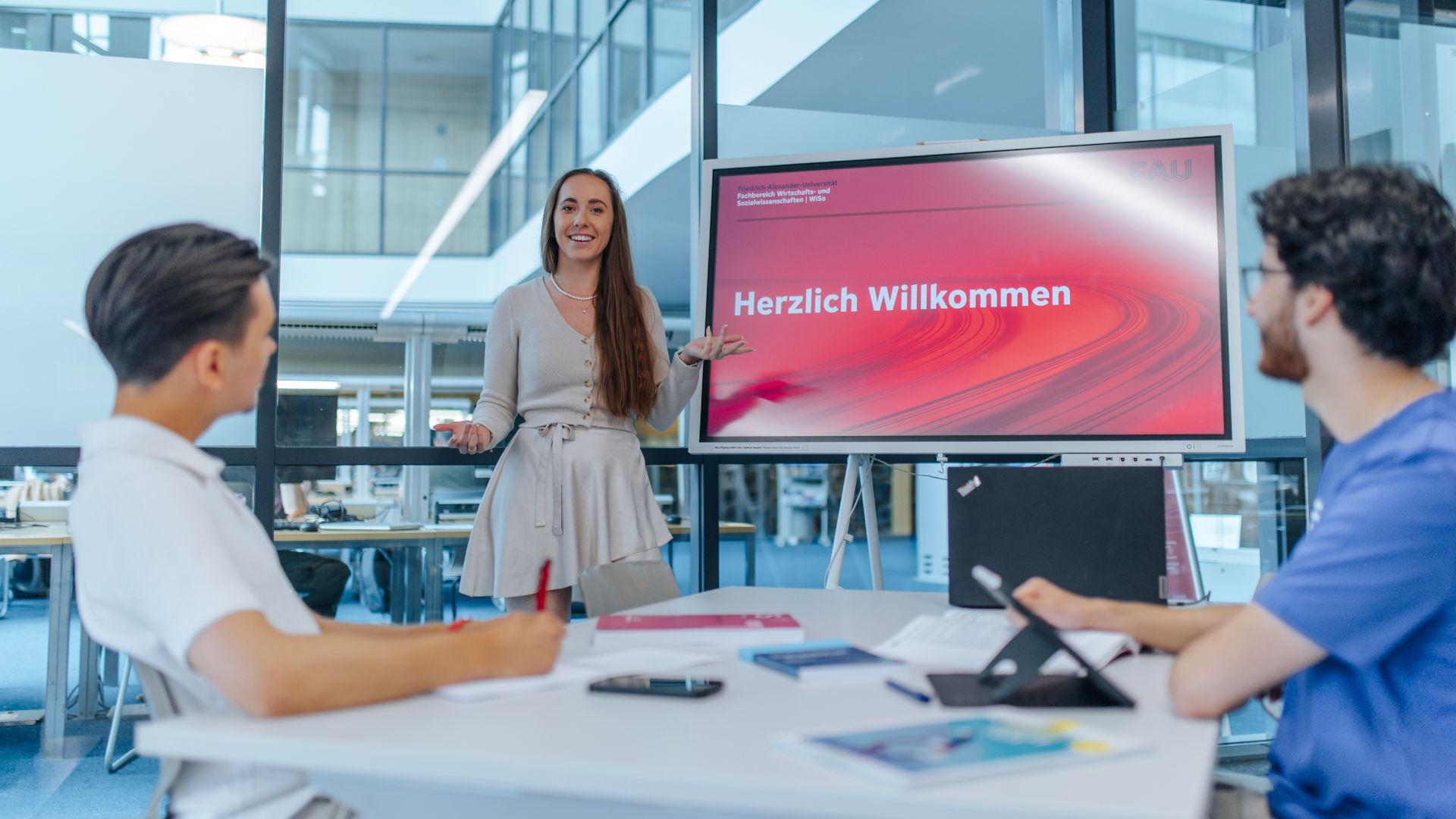 Beitragsbild für Zulassung und Einschreibung