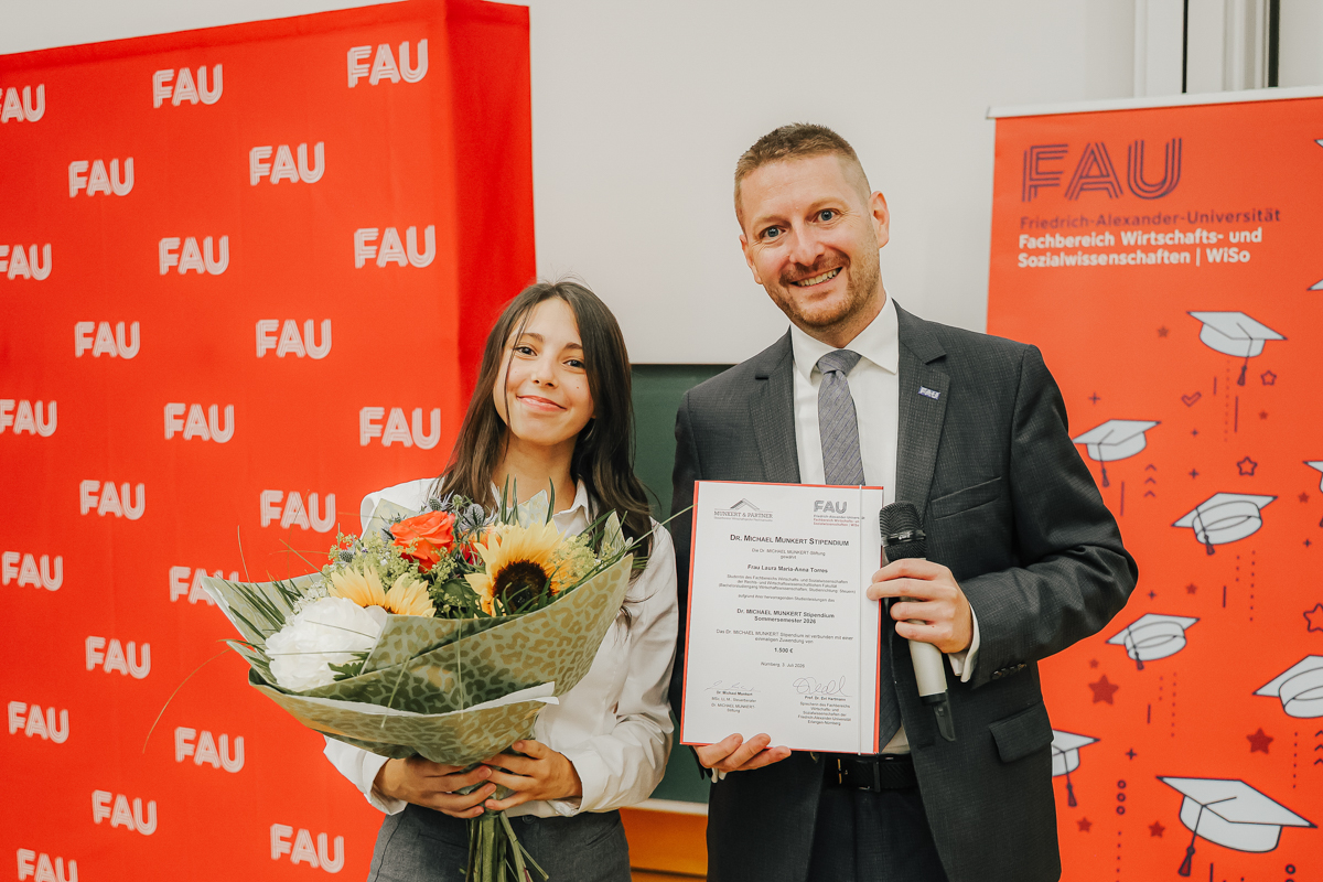 Verleihung des Dr. Michael Munkert-Stipendiums an Laura Torres